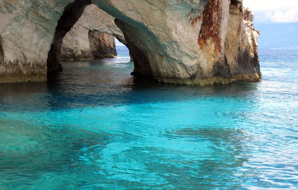 Pyrgos Zante * Alykanas (Zakynthos)
